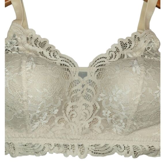 NWOT Bali Nude Lace Desire Wirefree Bra Latte Lift M - Picture 7 of 12